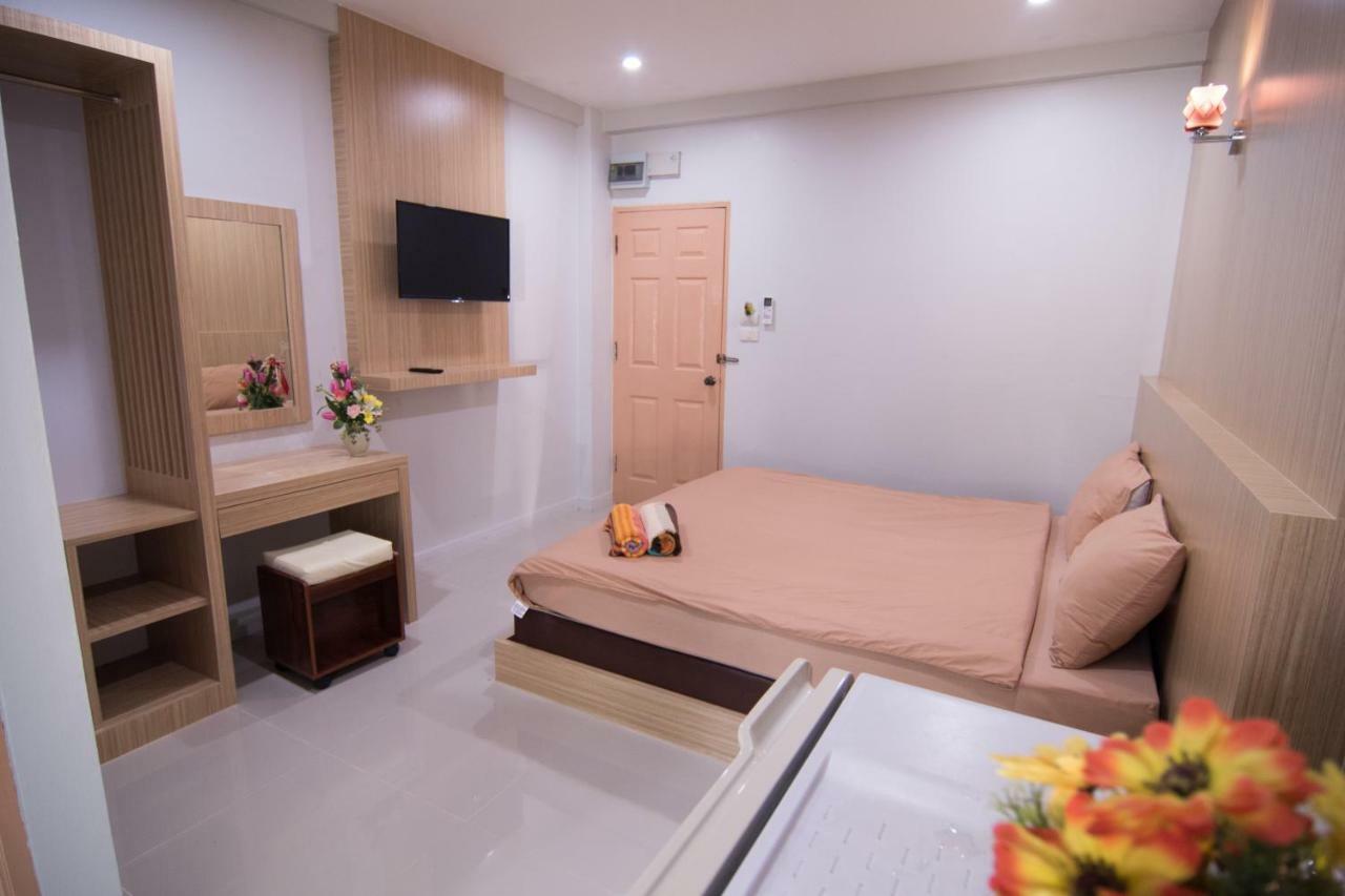 Tn Thanyawit Nakhonratchasima Exterior photo